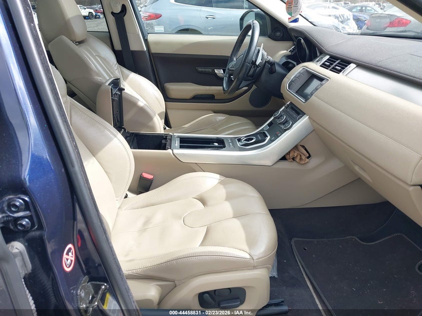 2014 Land Rover Range Rover Evoque Pure