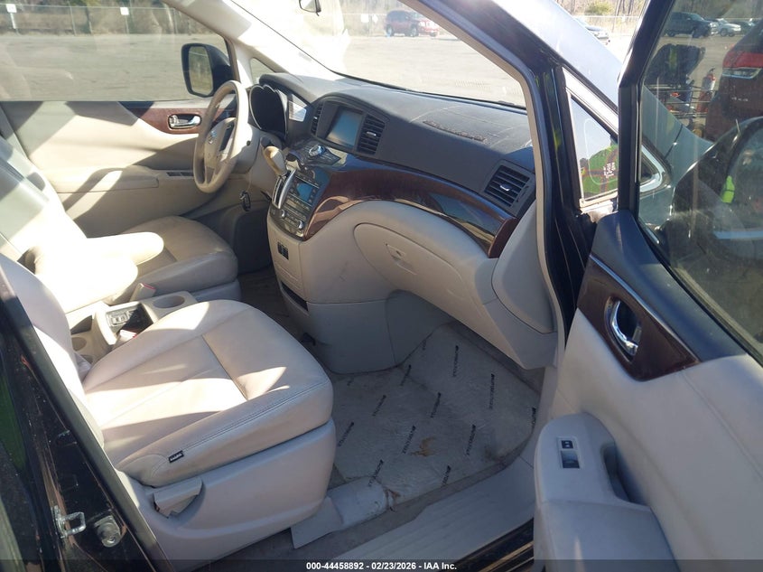 2014 Nissan Quest Sv