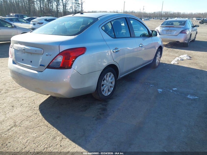 2012 Nissan Versa 1.6 Sv