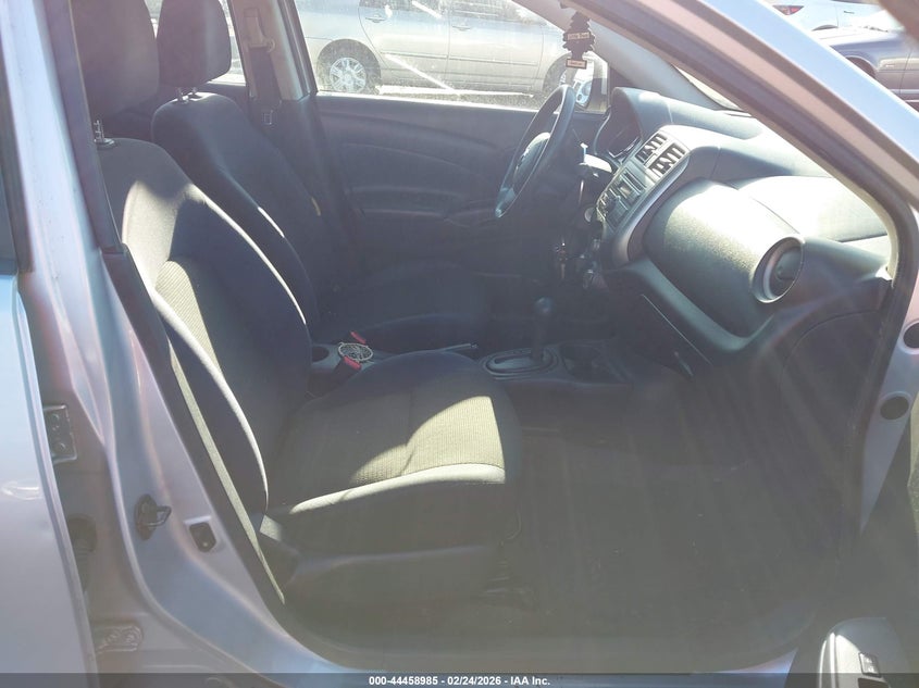 2012 Nissan Versa 1.6 Sv