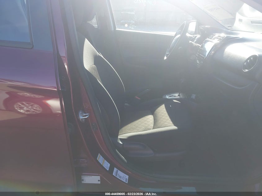 2024 Mitsubishi Mirage Es/Le