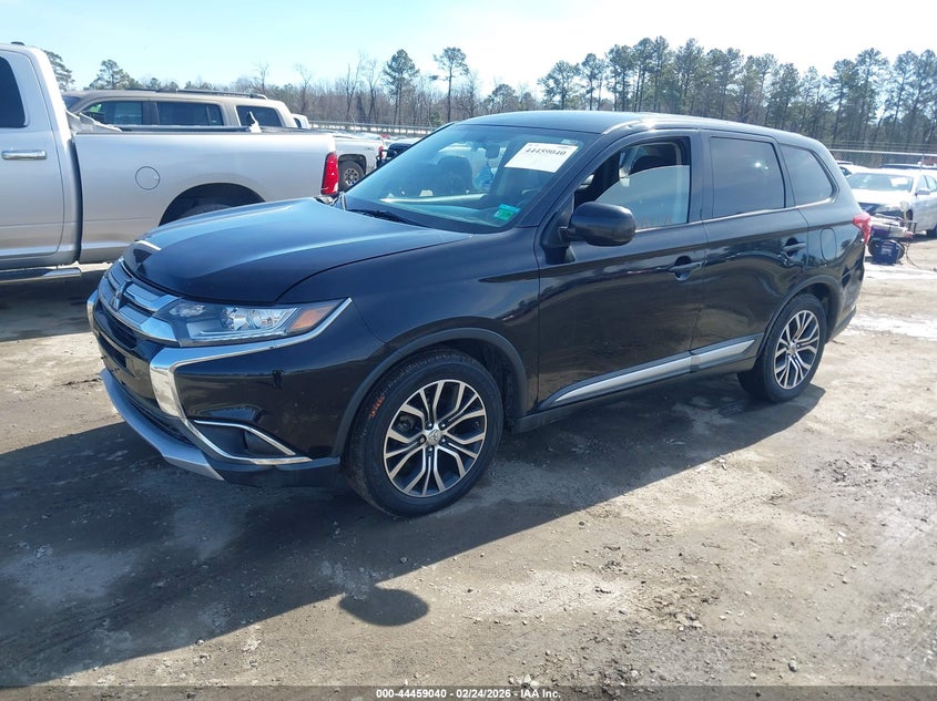 2016 Mitsubishi Outlander Es