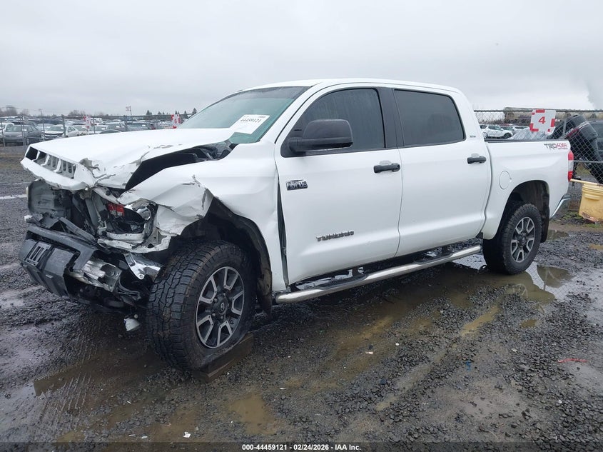 2016 Toyota Tundra Sr5 5.7L V8