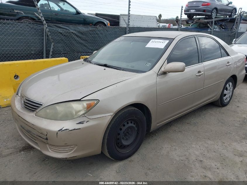 2005 Toyota Camry Le