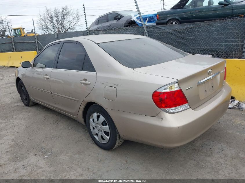 2005 Toyota Camry Le