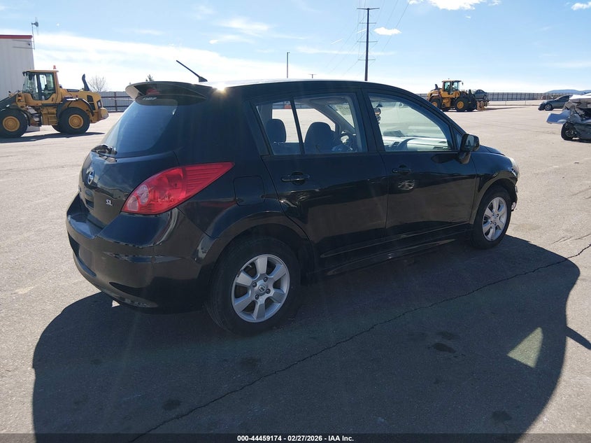 2011 Nissan Versa 1.8Sl