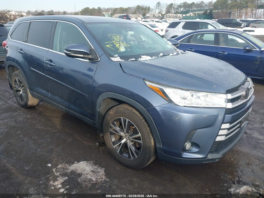 2019 Toyota Highlander Le Plus