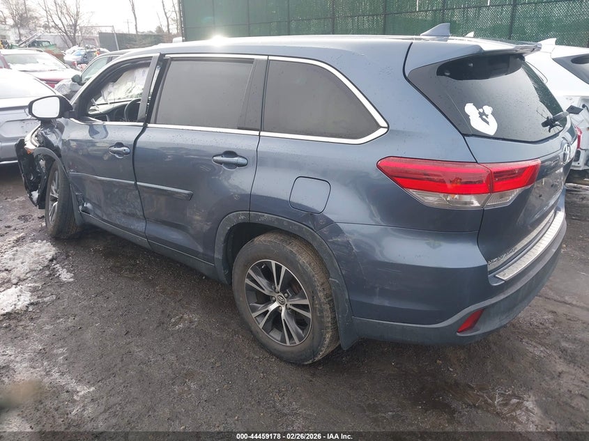 2019 Toyota Highlander Le Plus