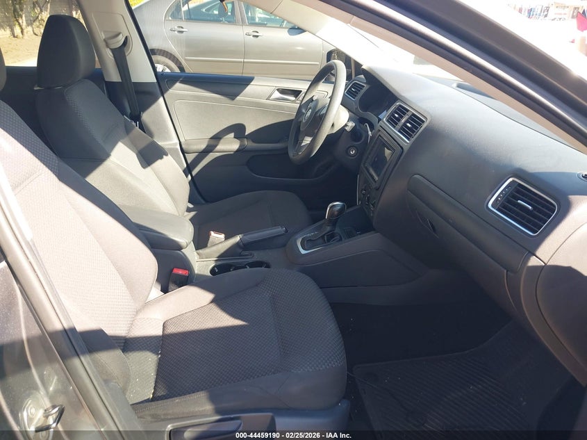 2014 Volkswagen Jetta 2.0L S