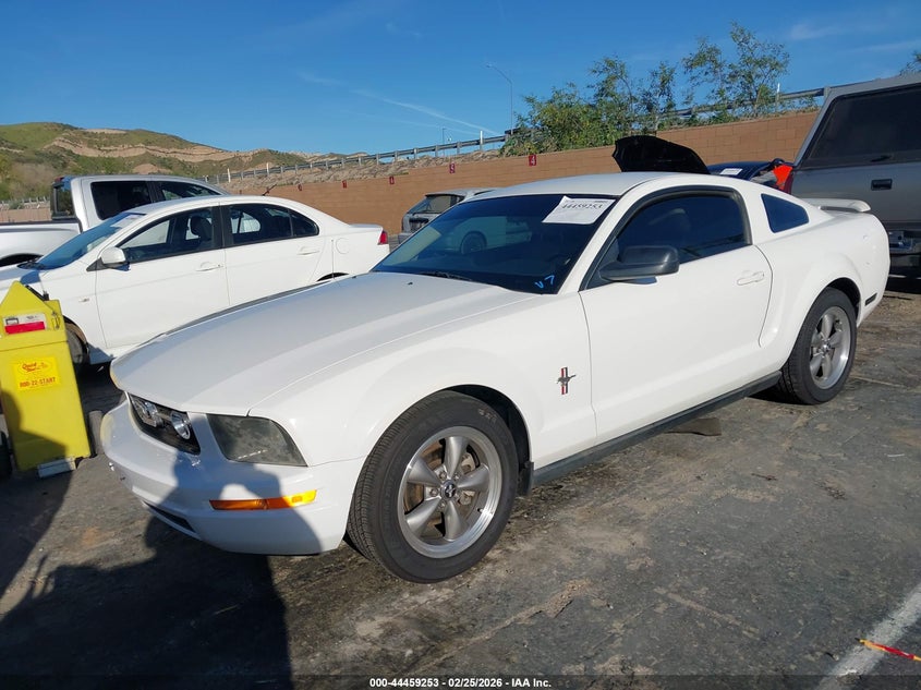 2006 Ford Mustang V6