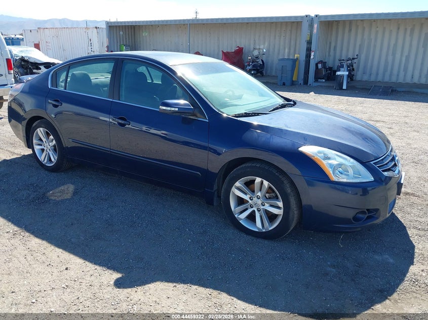 2011 Nissan Altima 3.5 Sr