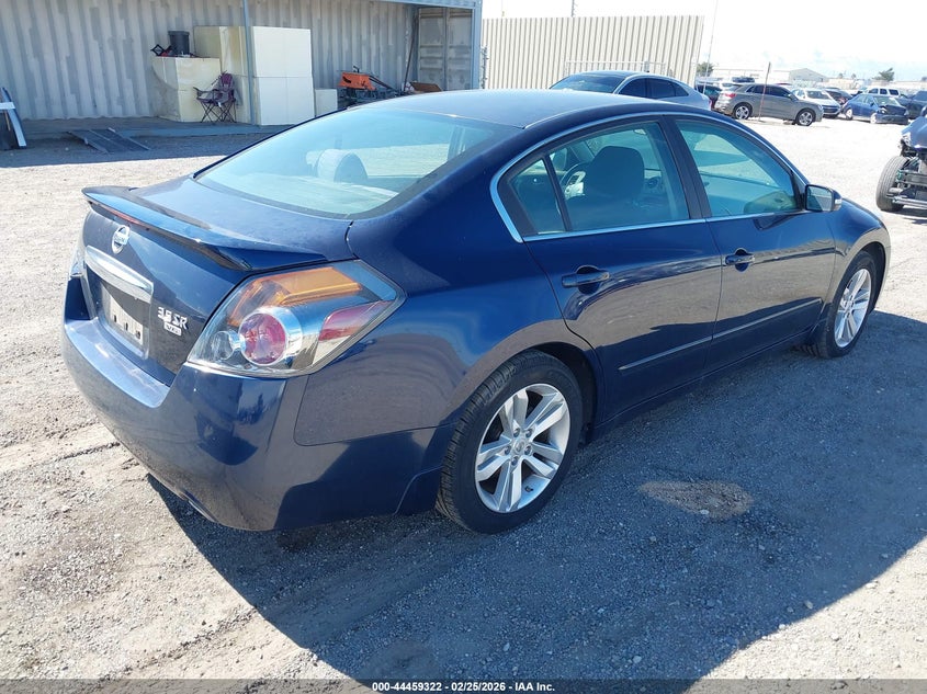 2011 Nissan Altima 3.5 Sr