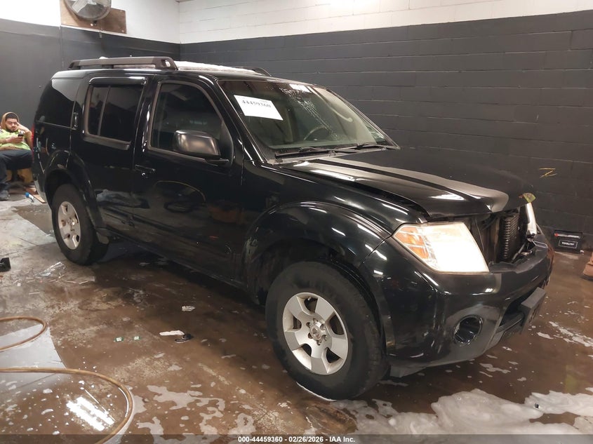 2011 Nissan Pathfinder S