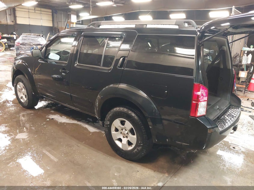 2011 Nissan Pathfinder S