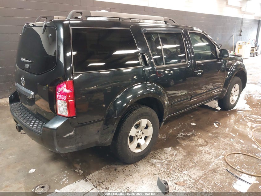 2011 Nissan Pathfinder S