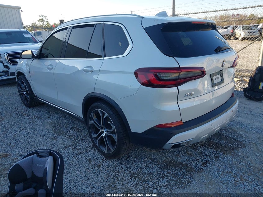 2022 BMW X5 xDrive40I