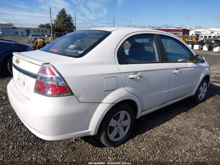 2011 Chevrolet Aveo 1Lt