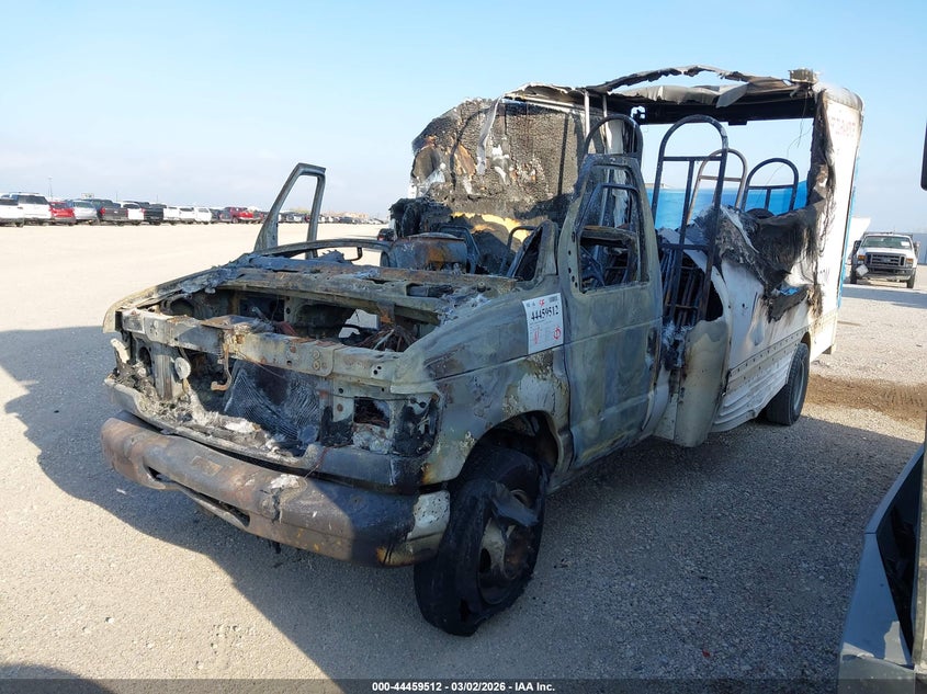 2006 Ford E-450 Cutaway