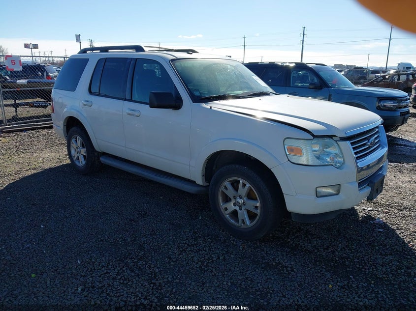 2010 Ford Explorer Xlt