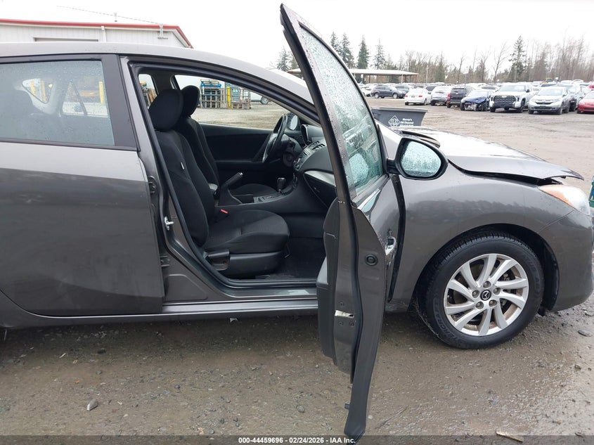 2013 Mazda Mazda3 I Touring