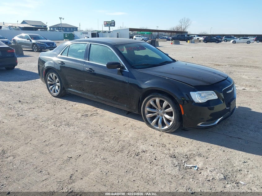2017 Chrysler 300 Limited