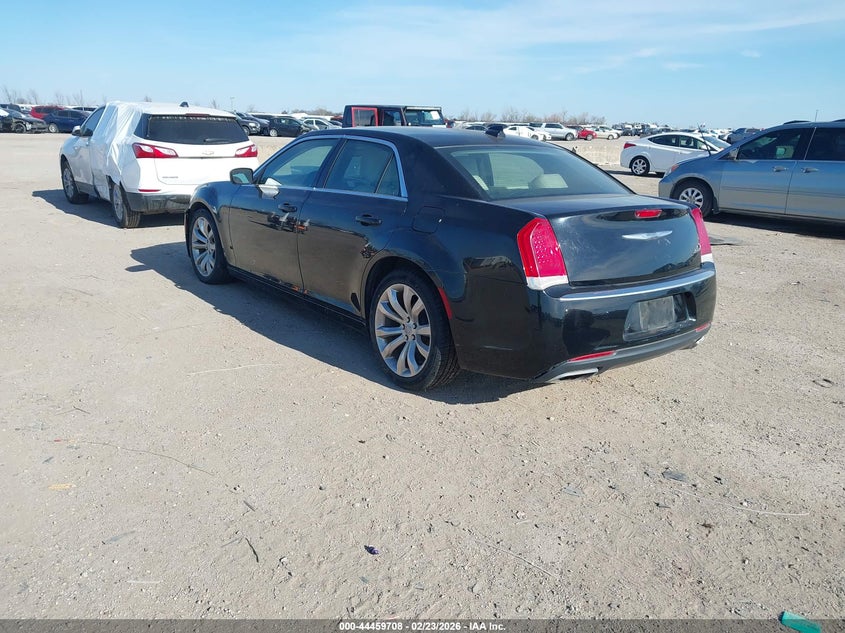2017 Chrysler 300 Limited
