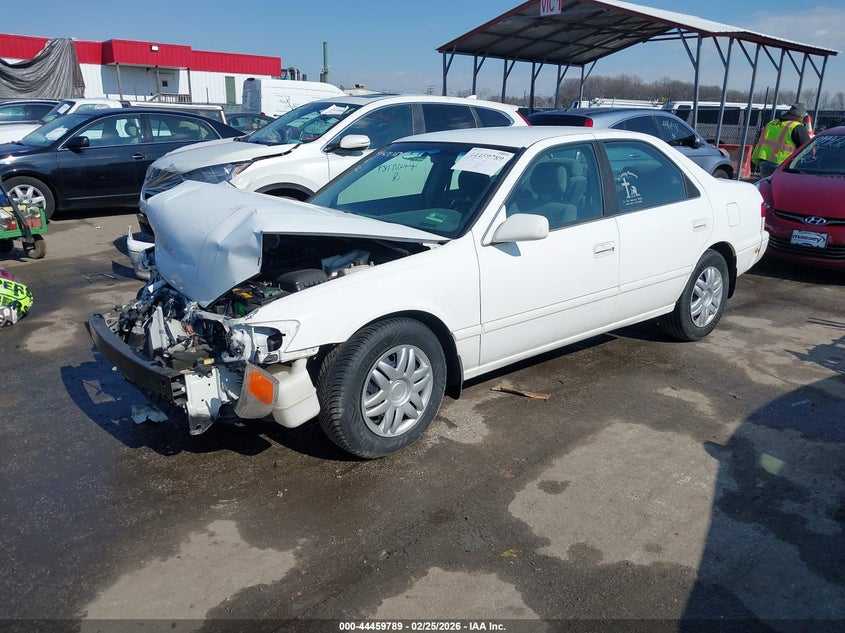 2000 Toyota Camry Le