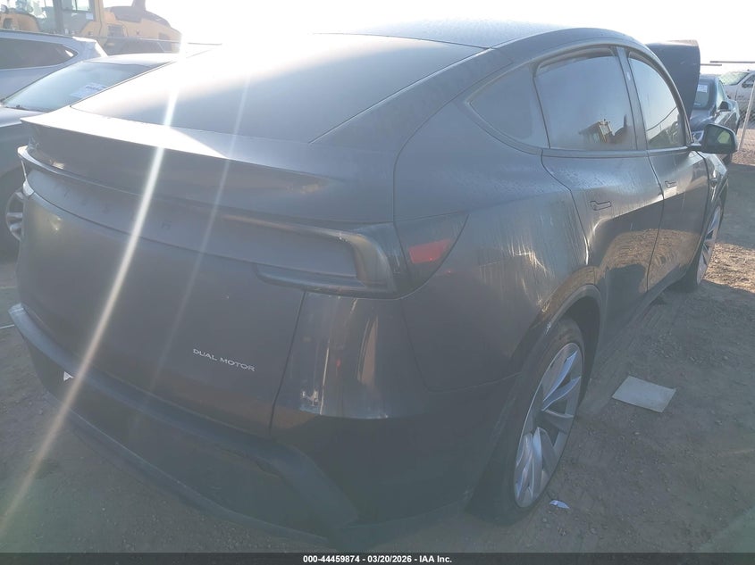 2026 Tesla Model Y Long Range Launch Series/Premium All-Wheel Drive