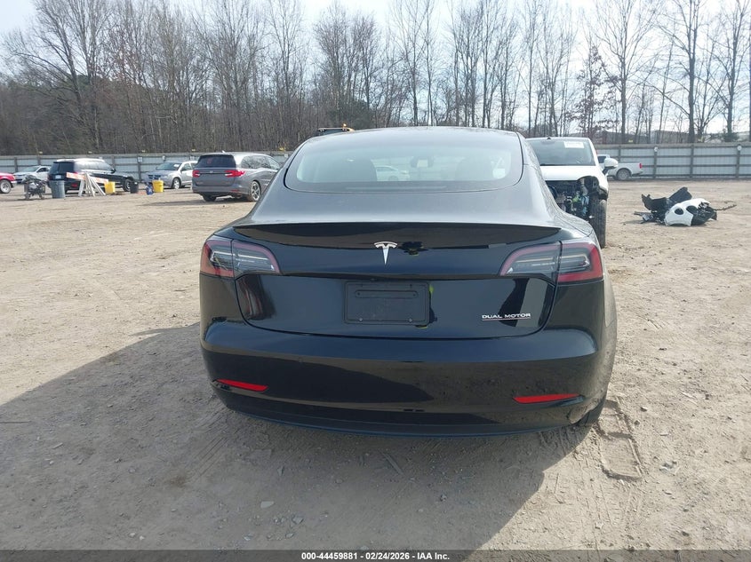 AtlanticExpress - Tesla Model 3