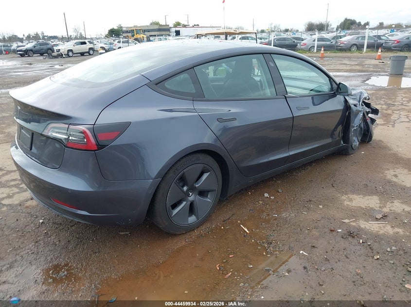 2022 Tesla Model 3 Rear-Wheel Drive