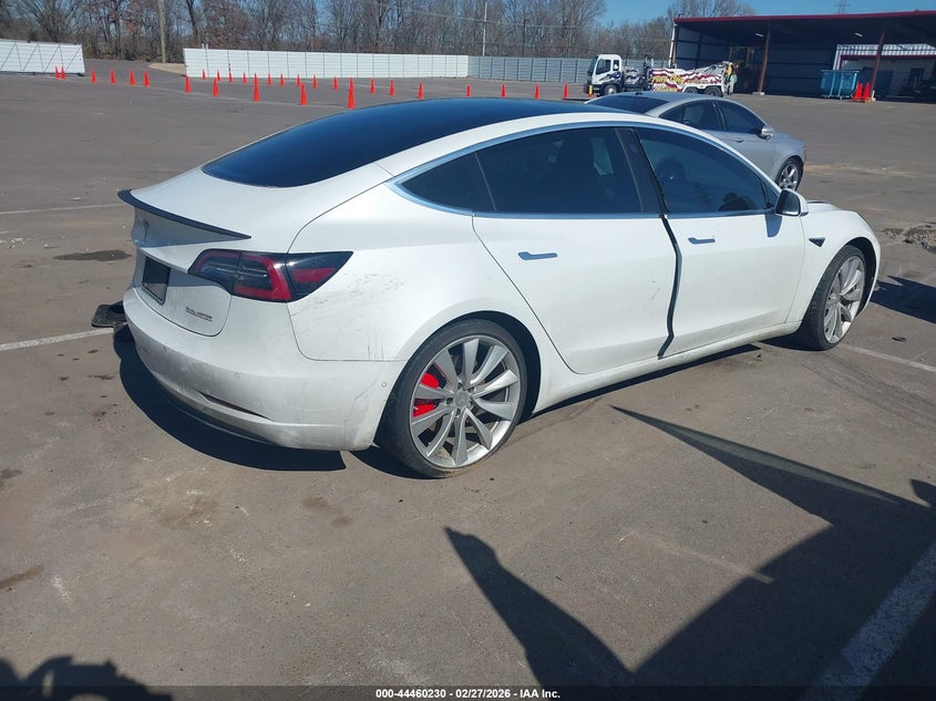 Vin: 5yj3e1eb9kf419922, lot: 44956897, tesla model 3 long range/performance 20194