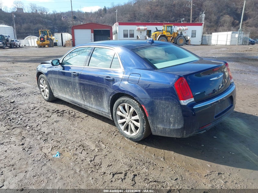2016 Chrysler 300 Limited