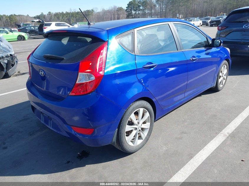2013 Hyundai Accent Se