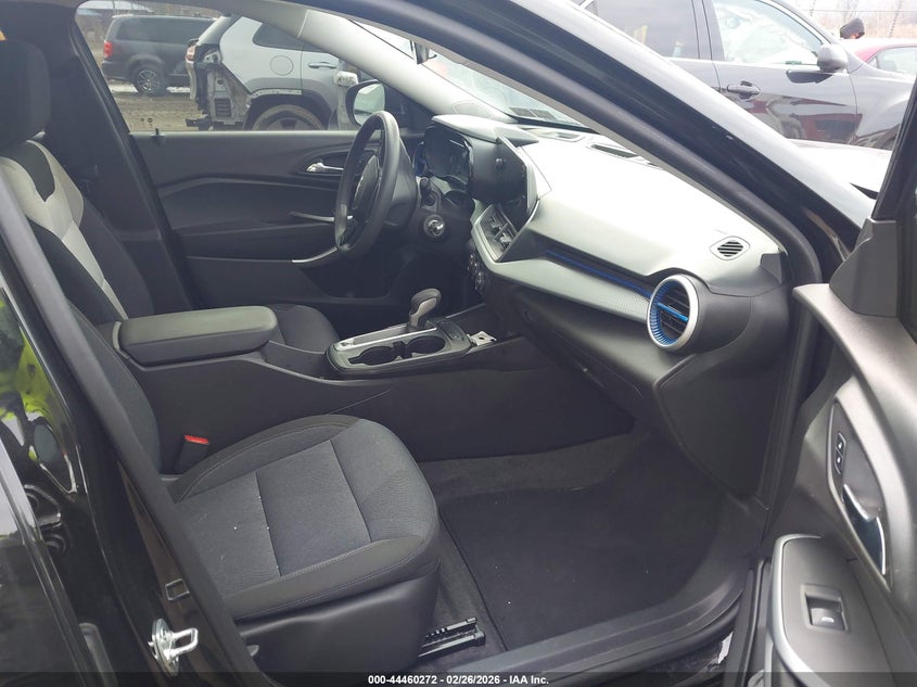 2025 Chevrolet Trax Fwd Ls