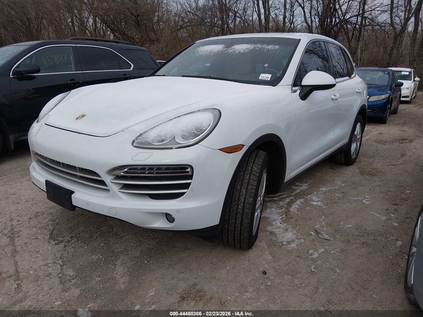 2014 Porsche Cayenne Platinum Edition