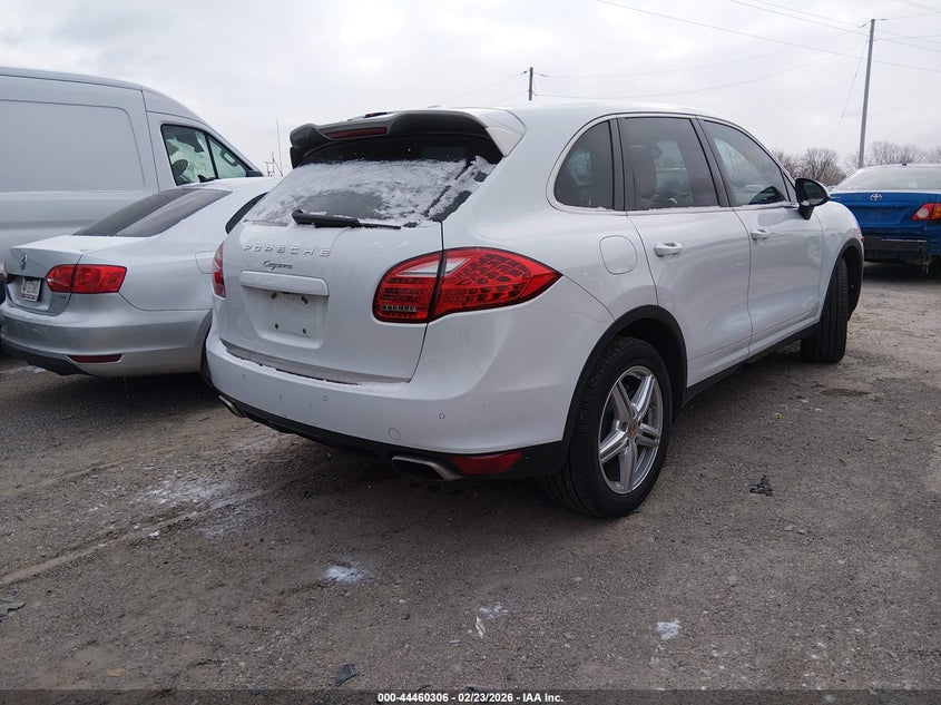 2014 Porsche Cayenne Platinum Edition
