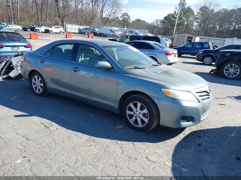 2011 Toyota Camry Le