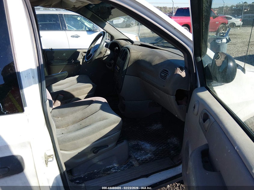 2003 Dodge Grand Caravan Se