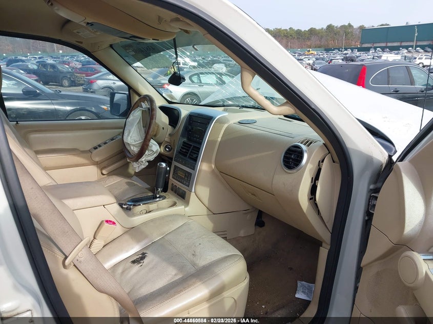 2006 Mercury Mountaineer Luxury