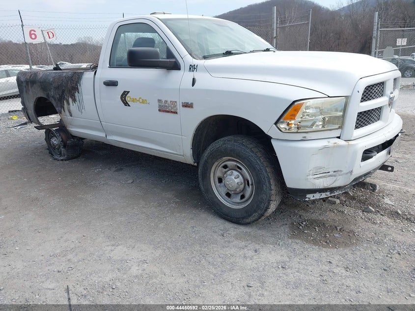 2017 Ram 2500 Tradesman 4X4 8' Box