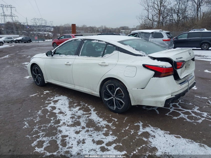 2023 Nissan Altima Sr Fwd