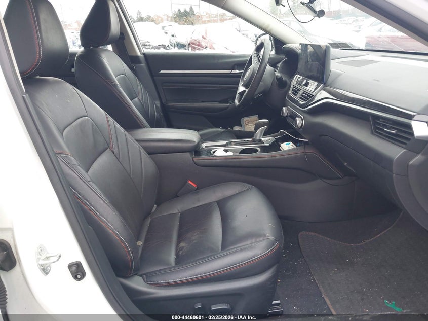 2023 Nissan Altima Sr Fwd