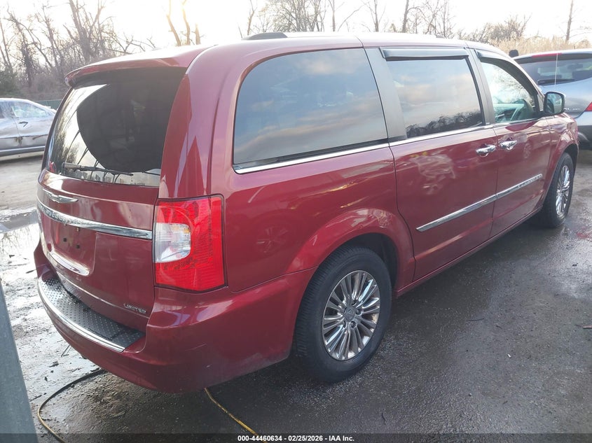2011 Chrysler Town & Country Limited