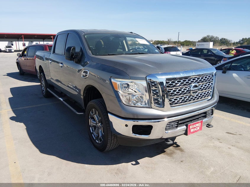 2018 Nissan Titan Xd Sv Gas