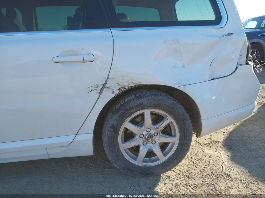 2010 Volvo V70 VIN: YV1982BW4A1163964 Lot: 44460802