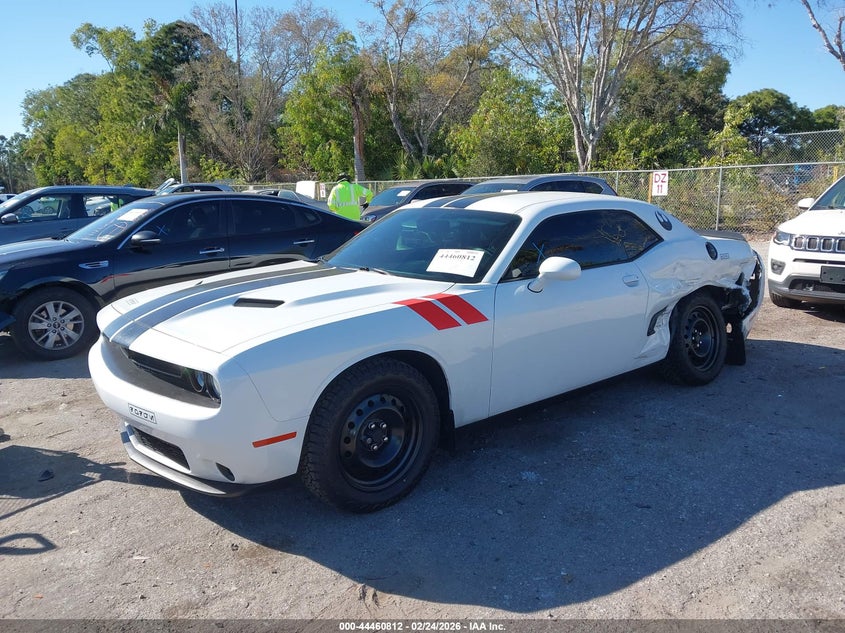 2021 Dodge Challenger Sxt