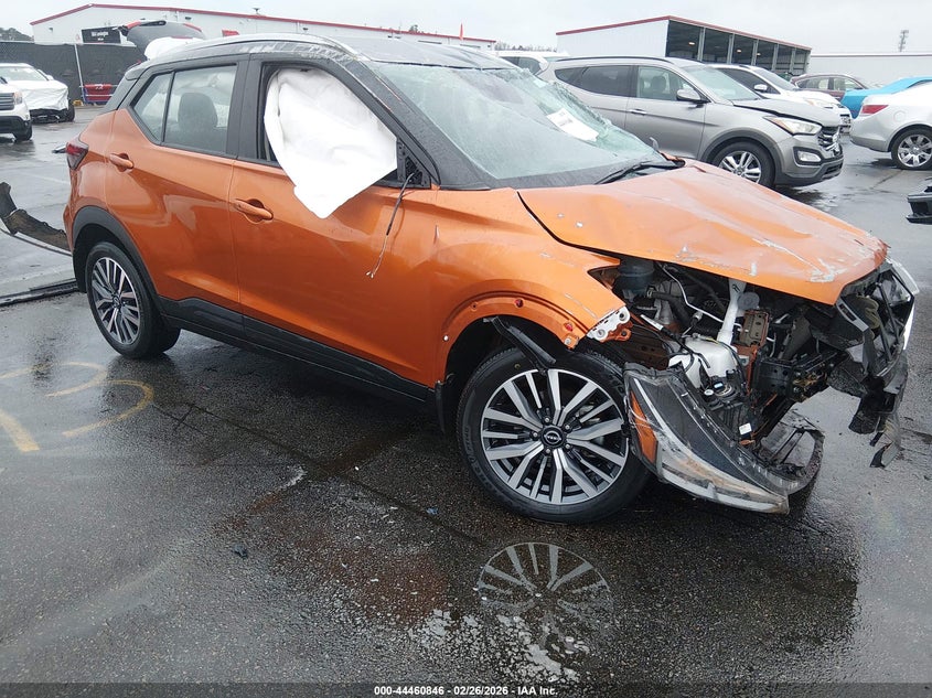 2024 Nissan Kicks Sv Xtronic Cvt