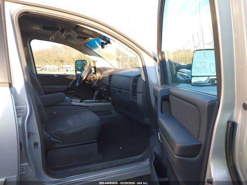 2008 Nissan Titan Se