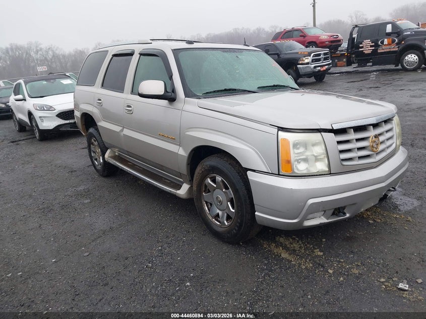 2004 Cadillac Escalade Standard