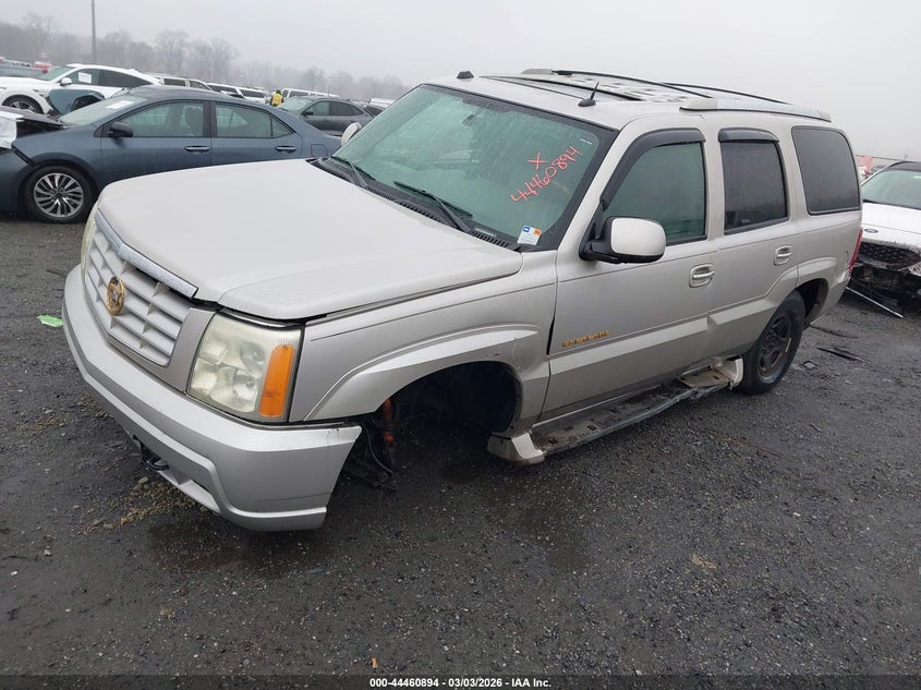 2004 Cadillac Escalade Standard